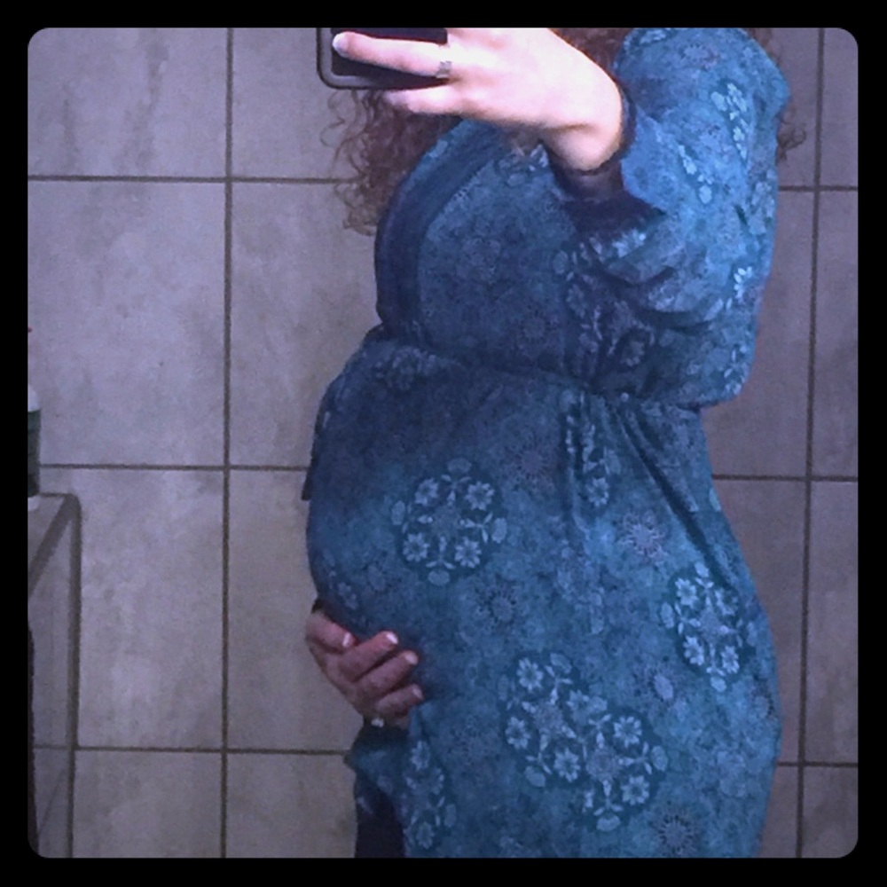 A Pea In The Pod Maternity Blouse